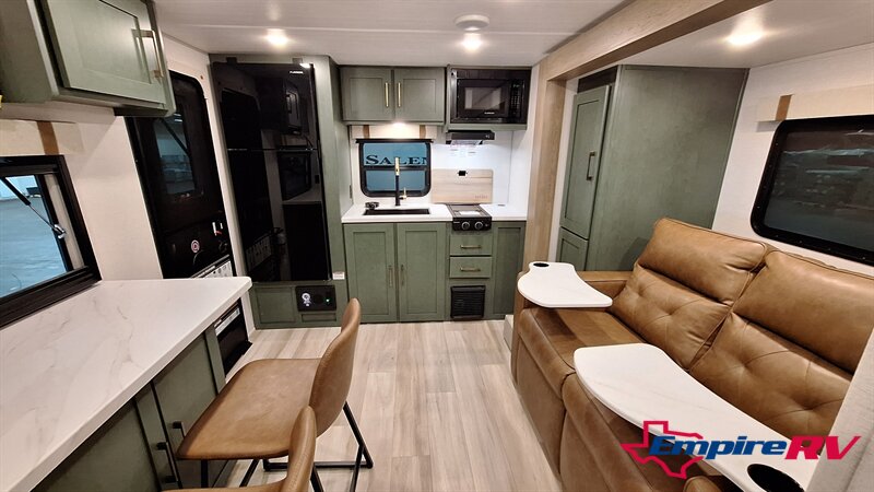 2026 Forest River No Boundaries 19.0 - Photo 10 - Oxnard, CA 93030