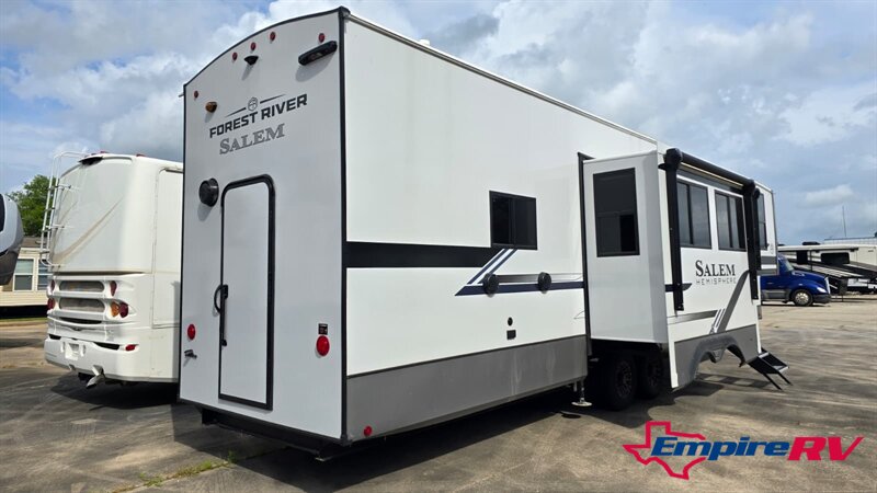 2026 Forest River Salem 376FAM  