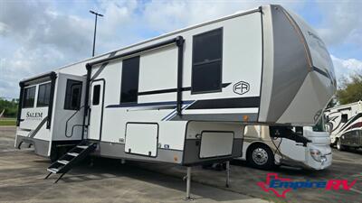 2026 Forest River Salem 376FAM   - Photo 3 - Oxnard, CA 93030