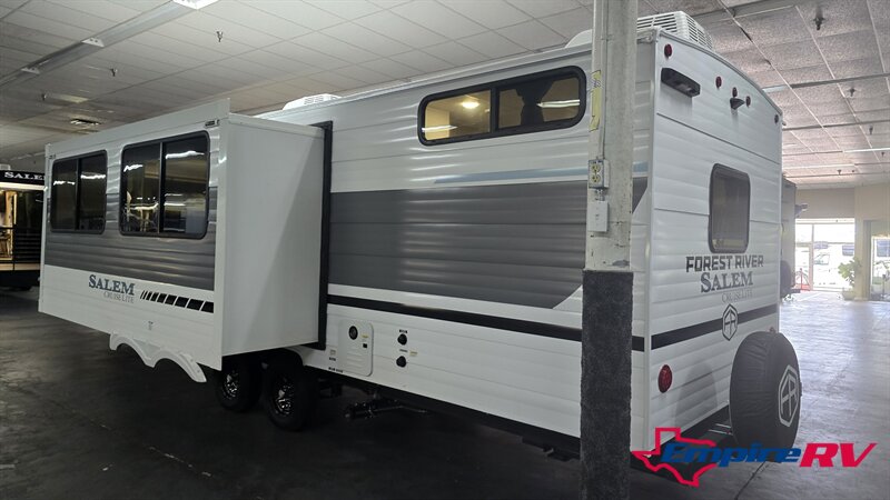 2026 Salem 28vbxl - Photo 5 - Liberty, TX 77575