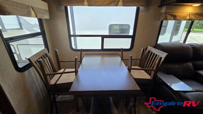 2018 SIERRA 387MKOK   - Photo 28 - Liberty, TX 77575