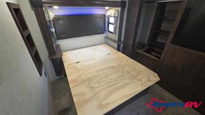 2018 SIERRA 387MKOK   - Photo 7 - Liberty, TX 77575
