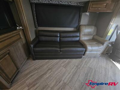 2019 HOLIDAY RAMBLER VACTIONER 35P   - Photo 10 - Liberty, TX 77575