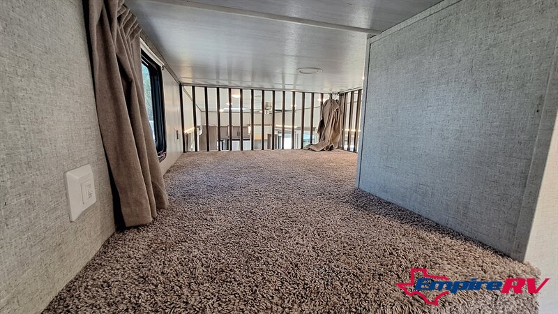 2021 Forest River Salem - Photo 14 - Liberty, TX 77575