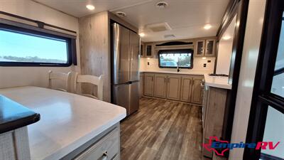2023 Keystone Alpine   - Photo 12 - Liberty, TX 77575