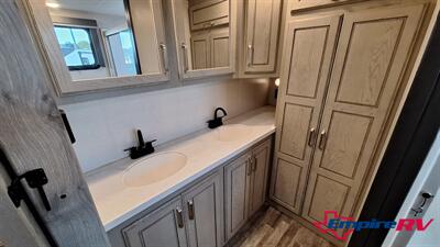 2023 Keystone Alpine   - Photo 20 - Liberty, TX 77575