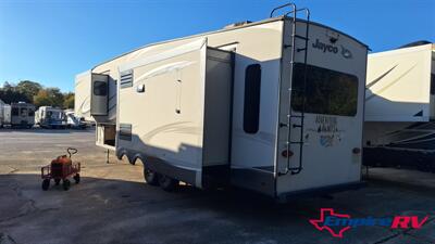 2018 Jayco Eagle 321RSTS - Photo 4 - Liberty, TX 77575