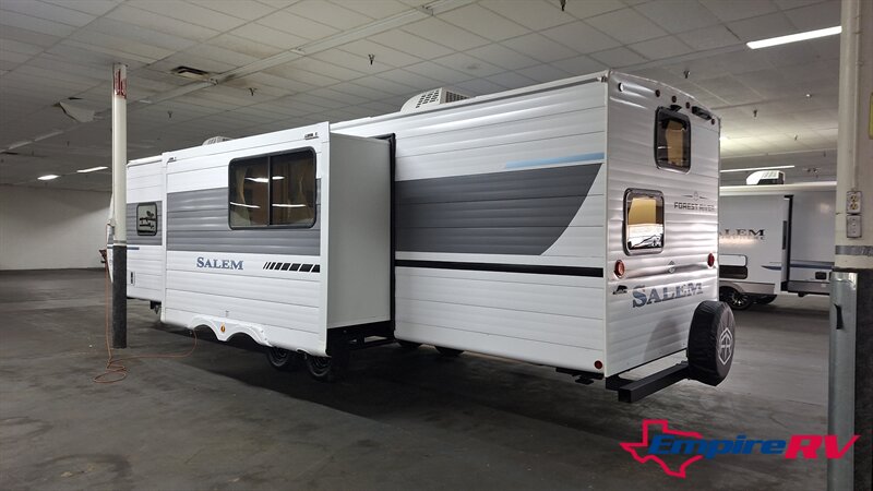 2026 Forest River Salem 300ICE - Photo 4 - Liberty, TX 77575