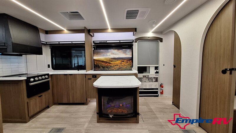 2026 Forest River Salem 300ICE - Photo 10 - Liberty, TX 77575