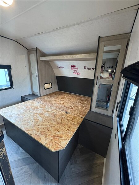 2021 Heartland PROWLER 320BH - Photo 13 - Liberty, TX 77575
