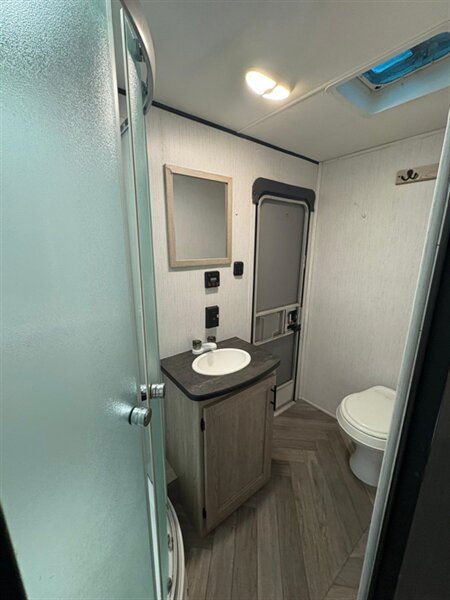 2021 Heartland PROWLER 320BH - Photo 26 - Liberty, TX 77575