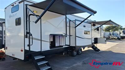  Forest River Wildcat 353BHL   - Photo 5 - Liberty, TX 77575