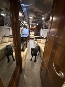2019 Airstream Classic 33FB - Photo 23 - Oxnard, CA 93030