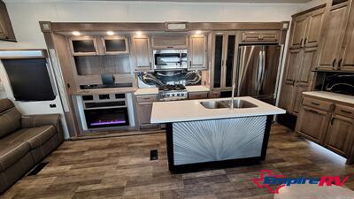 2021 Forest River Cedar Creek - Photo 5 - Liberty, TX 77575