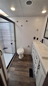 2021 Forest River Cedar Creek - Photo 8 - Liberty, TX 77575