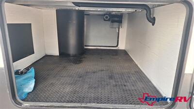 2021 Forest River Cedar Creek - Photo 7 - Liberty, TX 77575