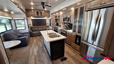 2021 Forest River Cedar Creek - Photo 6 - Liberty, TX 77575