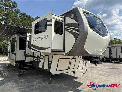 2016 Keystone Montana 3711FL   - Photo 2 - Liberty, TX 77575