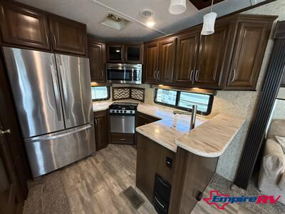 2018 Prime Time SANIBEL 3751   - Photo 8 - Liberty, TX 77575