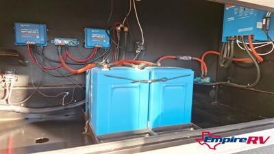 2017 grand design 310GK solitude   - Photo 4 - Liberty, TX 77575