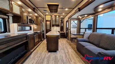 2017 grand design 310GK solitude   - Photo 16 - Liberty, TX 77575