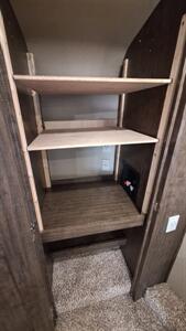 2017 grand design 310GK solitude   - Photo 23 - Liberty, TX 77575