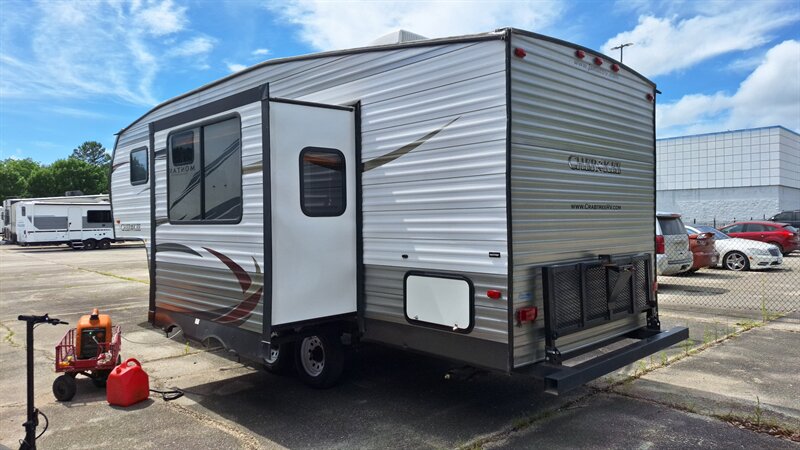 2013 Forest River Cherokee - Photo 3 - Oxnard, CA 93030