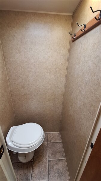 2013 Forest River Cherokee - Photo 11 - Oxnard, CA 93030
