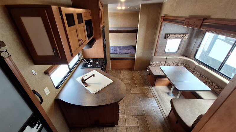 2013 Forest River Cherokee - Photo 5 - Oxnard, CA 93030