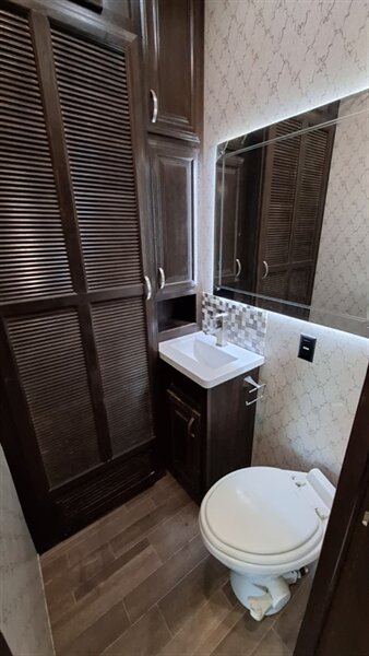2019 Forest River RIVERSTONE 39RKFB - Photo 14 - Liberty, TX 77575