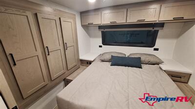 2026 Forest River FLAGSTAFF MICRO-LITE 25SRK   - Photo 15 - Liberty, TX 77575