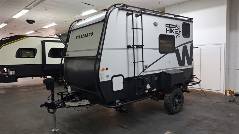2023 Winnebago Hike 100 1316FB - Photo 3 - Liberty, TX 77575