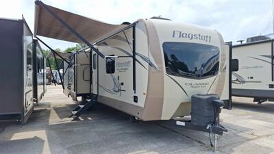2018 Forest River Flagstaff Lite 8320kbs