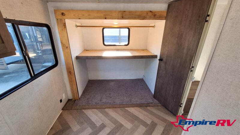 2020 Forest River SALEM 32BHDS 32bhds - Photo 8 - Liberty, TX 77575