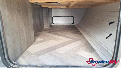 2020 Forest River SALEM 32BHDS 32bhds - Photo 4 - Liberty, TX 77575