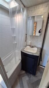 2020 Forest River SALEM 32BHDS 32bhds - Photo 13 - Liberty, TX 77575