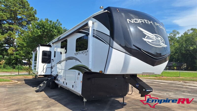 2022 Jayco northpoint 377RLBH  