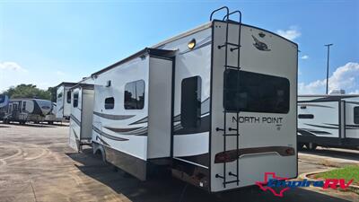 2022 Jayco northpoint 377RLBH   - Photo 5 - Liberty, TX 77575