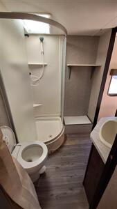 2019 Forest River Cherokee 274rk   - Photo 11 - Liberty, TX 77575