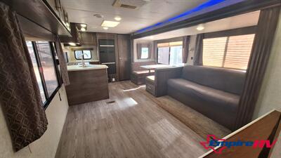 2019 Forest River Cherokee 274rk   - Photo 6 - Liberty, TX 77575