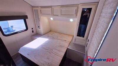 2019 Forest River Cherokee 274rk   - Photo 12 - Liberty, TX 77575