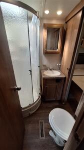 2018 Rockwood 8328BS   - Photo 10 - Liberty, TX 77575