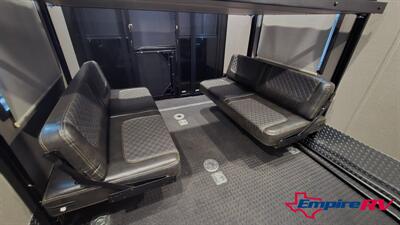 2021 DRV FULLHOUSE LX455   - Photo 14 - Liberty, TX 77575