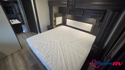 2021 DRV FULLHOUSE LX455   - Photo 22 - Liberty, TX 77575