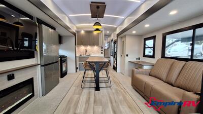 1996 Forest River Salem   - Photo 9 - Liberty, TX 77575