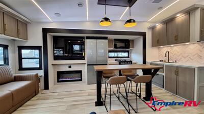 1996 Forest River Salem   - Photo 10 - Liberty, TX 77575