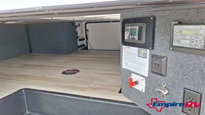 1996 Forest River Salem   - Photo 7 - Liberty, TX 77575