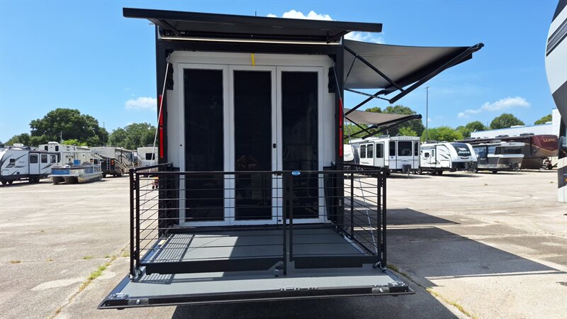 2025 Brinkley RV Model G 3970 - Photo 7 - Liberty, TX 77575