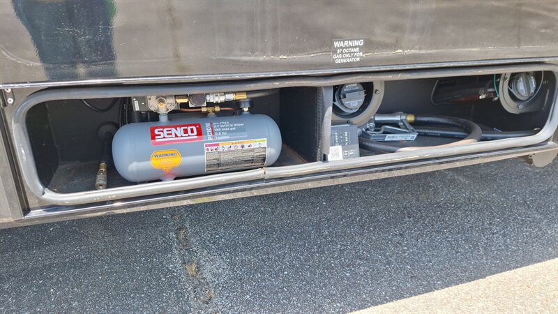 2025 Brinkley RV Model G 3970 - Photo 14 - Liberty, TX 77575