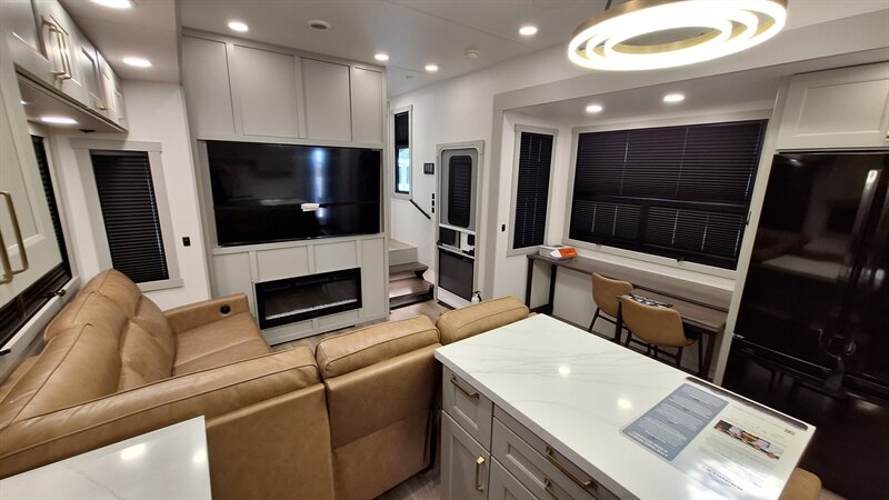 2025 Brinkley RV Model G 3970 - Photo 20 - Liberty, TX 77575